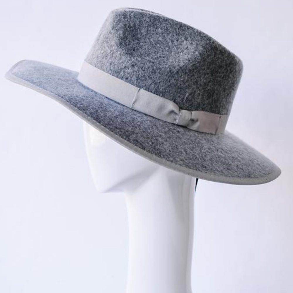 FEDORA HAT WITH RIBBON